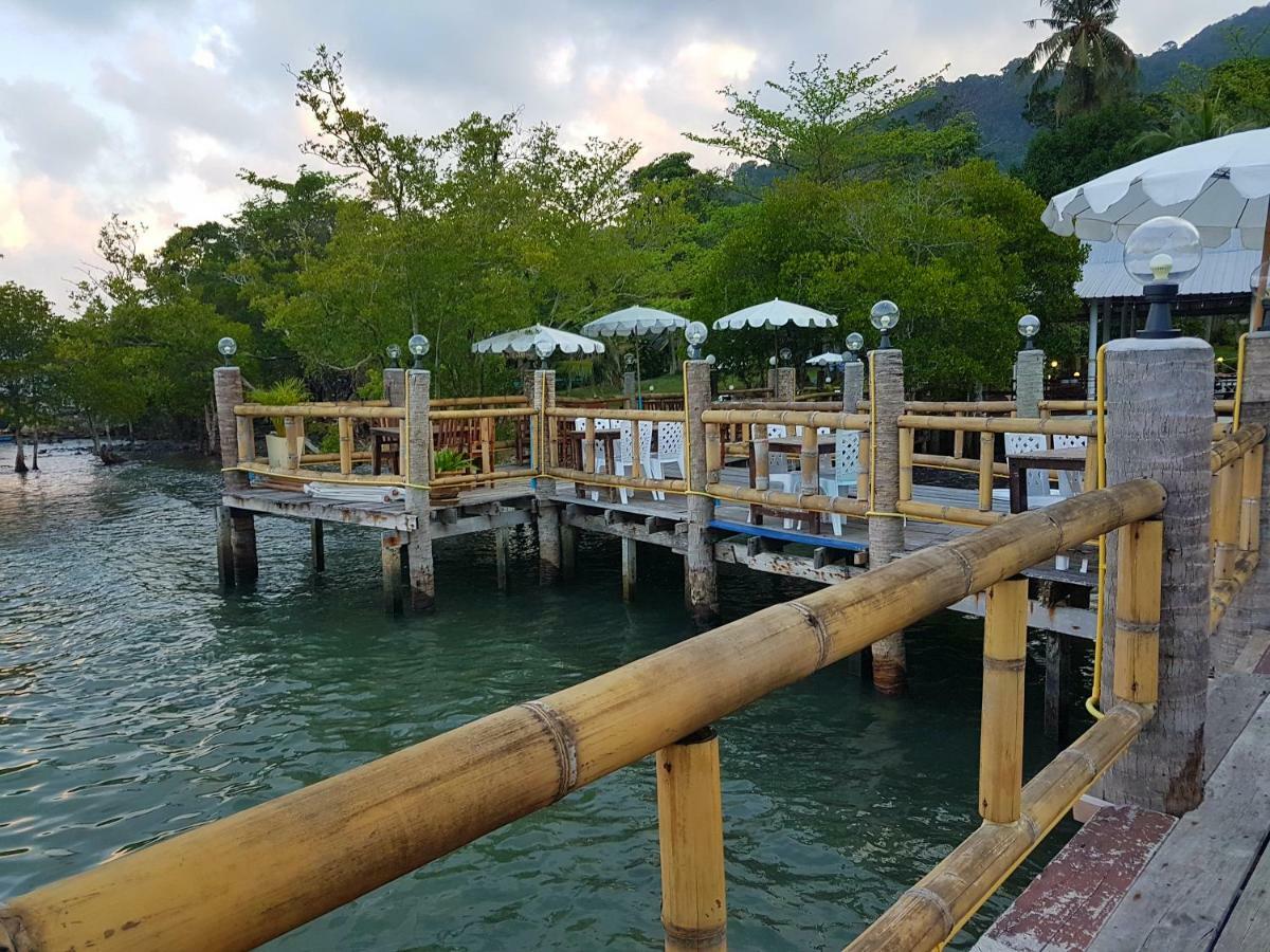 Hotel ฺbay Yard Hut Koh Chang Exterior foto
